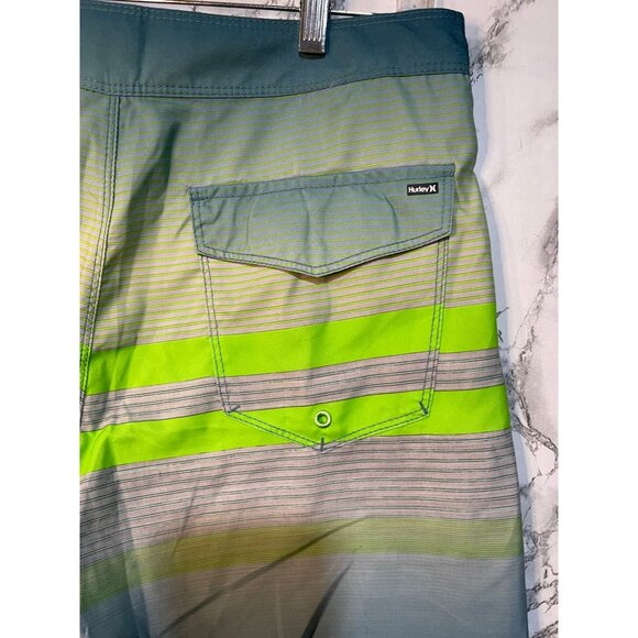 Hurley Men's Board Shorts Green & Blue Striped Swim Trunks Size 31 - Picture 3 of 9